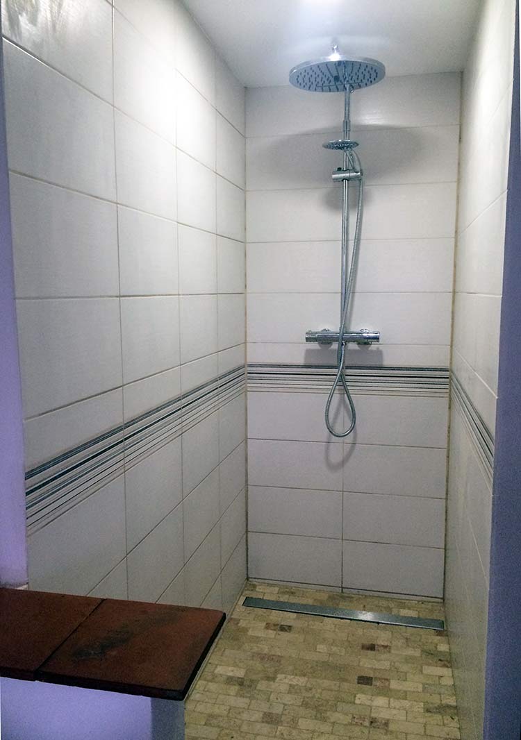 chambre d'hote avec douche à l'italienne