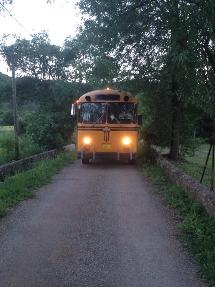 school bus d'hôtes