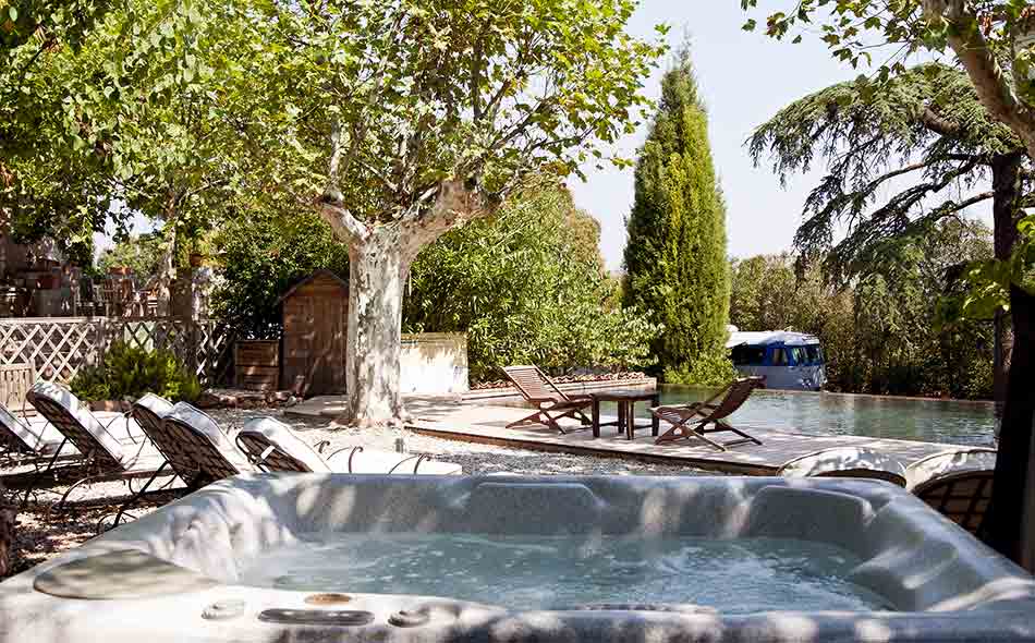 jacuzzi et chambre d'hote dans le var