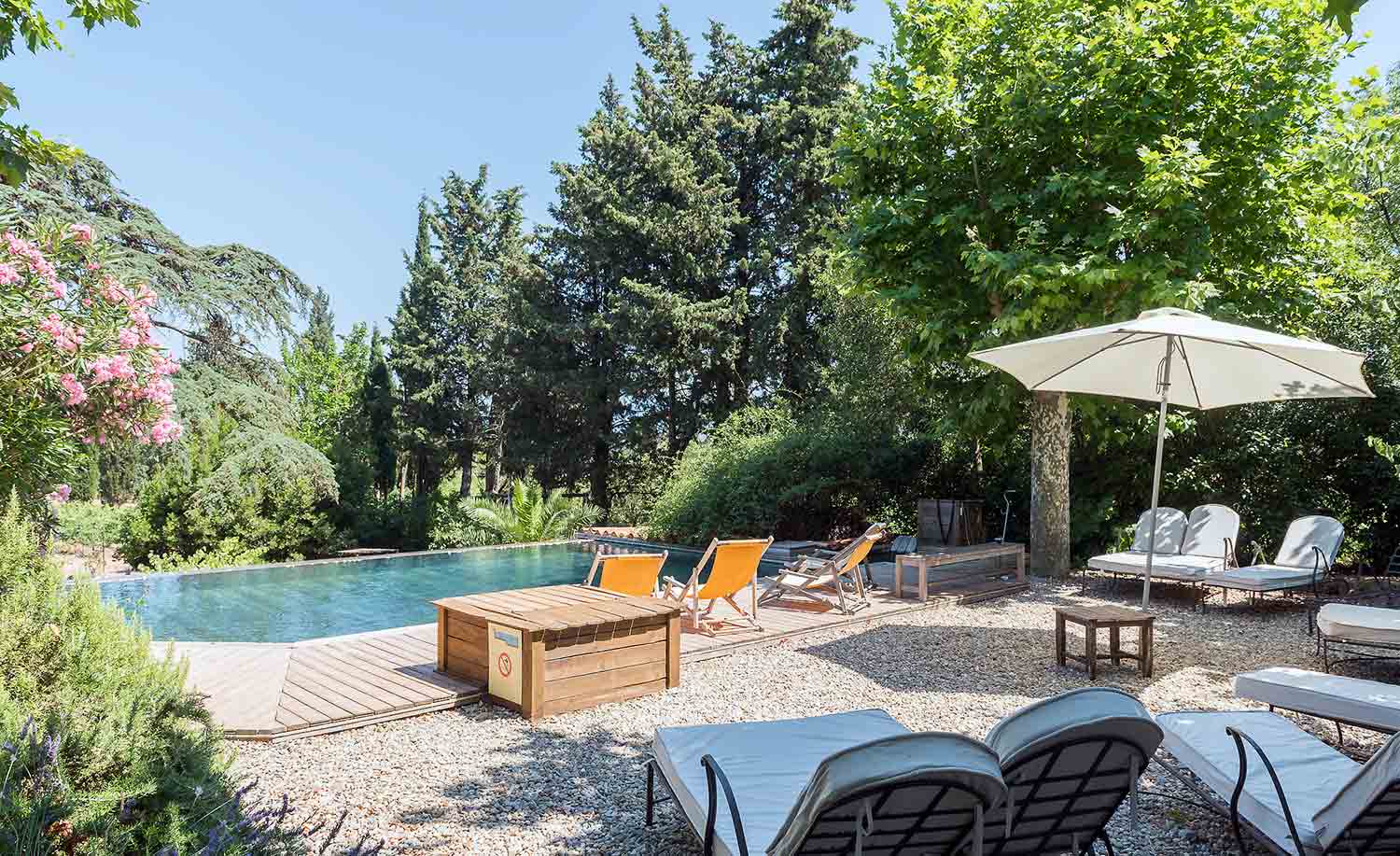 Chambre avec piscine chauffée en Provence